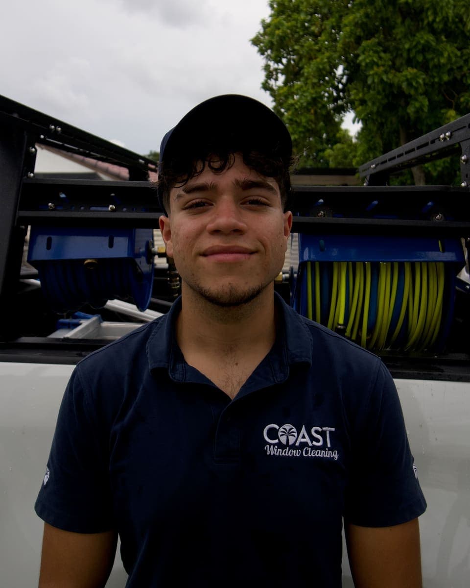Narciso, Content & Social Media at Coast Window Cleaning
